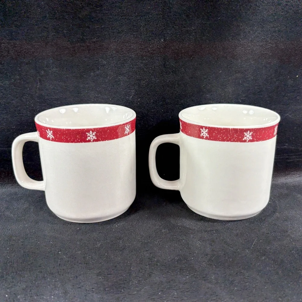 Lot of 4 Royal Seasons Stoneware Cups /‎ Mugs 2 Snowmen & Snowflake Design